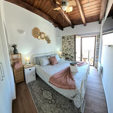 Mandalena Retreat Majestic Veiws